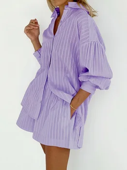 2022 Moterys Pavasario vasara Dryžuoti violetiniai šortai Komplektai Apranga Palaidinės kostiumas Laisvas tinka 2 Dviejų dalių rinkinys moterims