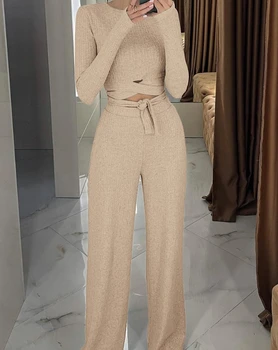 Dviejų dalių rinkinys Moteriška apranga 2023 m. rudens ilgomis rankovėmis O-Neck Casual Tied Detail Ribbed Top & Fashion High Waist Kelnių komplektas
