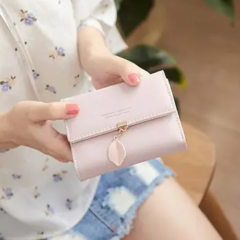 Estetinės moteriškos trumpos piniginės Korėjietiška PU kieta moneta Piniginė Lapinė Pakabukas Trifold CardHolder Girl Small Cute Pink Wallet Ladies